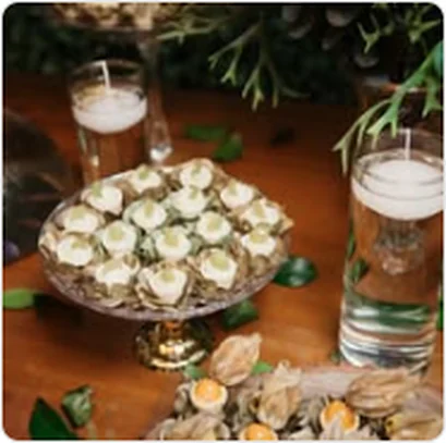 Canapés servidos em coquetel no Buffet Dream Hall