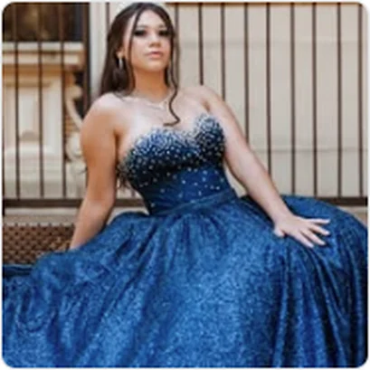 Debutante posando para festa de 15 anos no buffet em Guarulhos