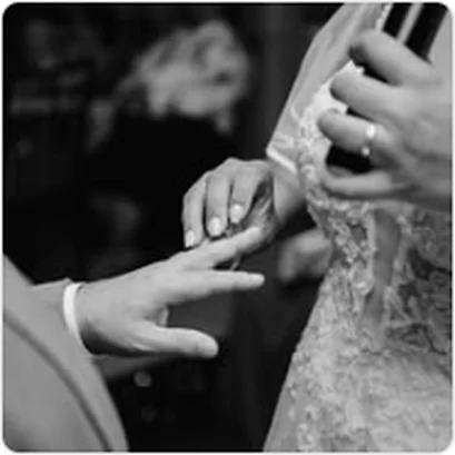 Troca de alianças em cerimônia de casamento em Guarulhos